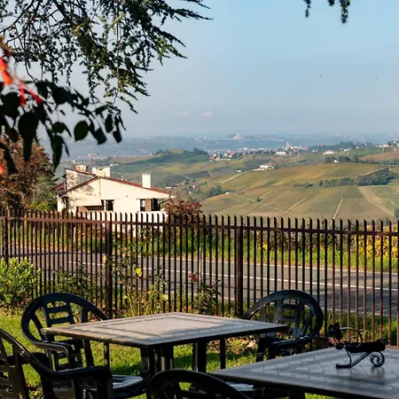 Casa Rubbo - In Collina 'monviso' * Alba (Piedmont)