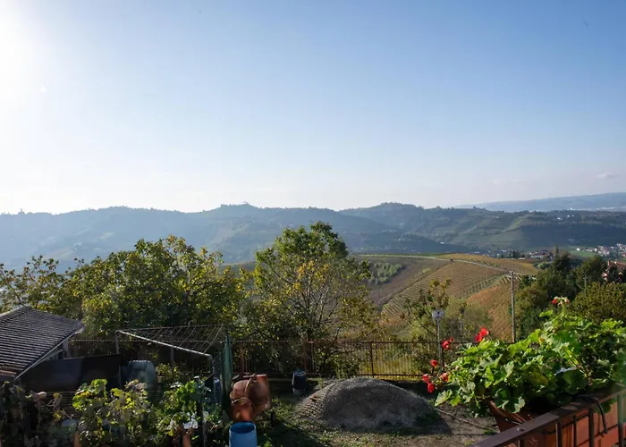 Appartement Casa Rubbo - In Collina 'monviso' Alba (Piedmont)